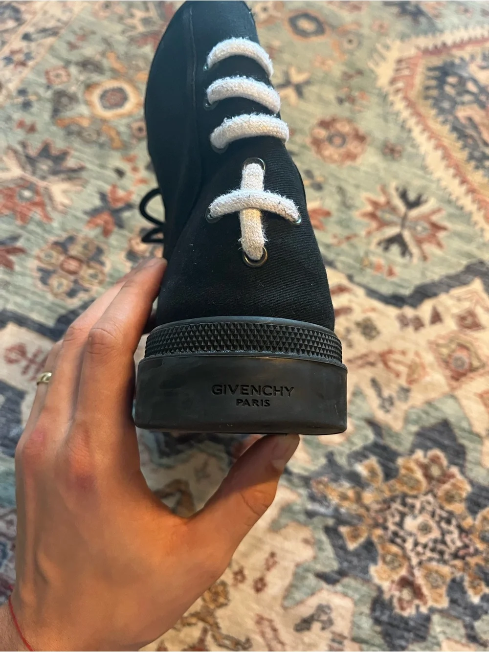 N/A givenchy black